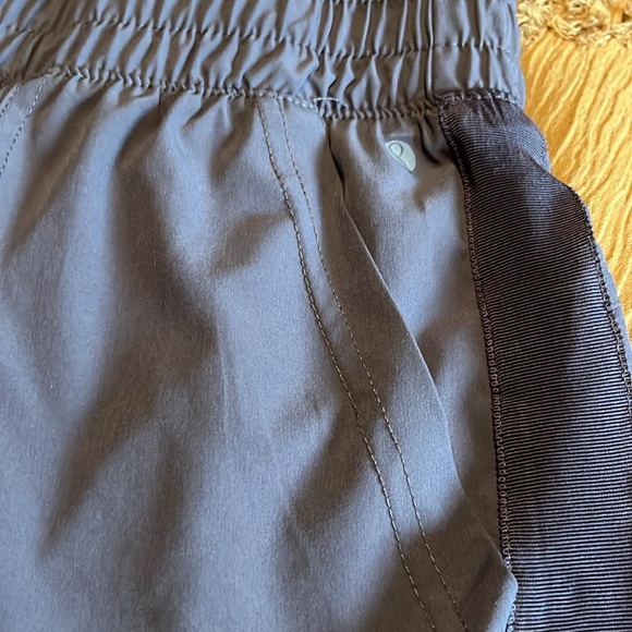 Layer 8 Active Shorts 2 Layers Spandex Plum Gym Workout Fitness Running - Picture 2 of 7